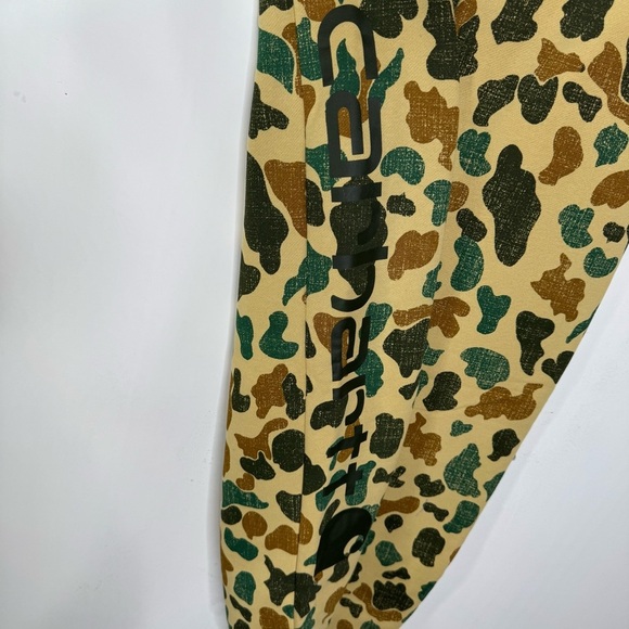 Carhartt Youth Camo Jogger Sweatpants Size Xlarge - Picture 6 of 6